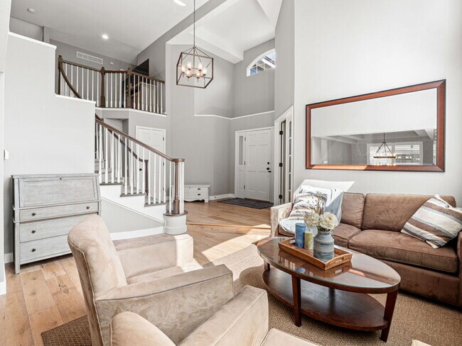 Building Photo - 7468 La Quinta Bay