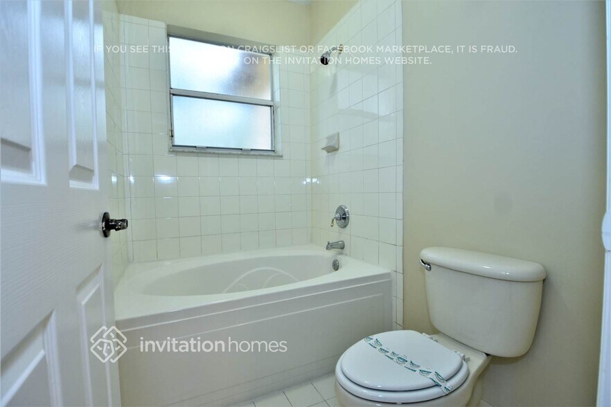 Building Photo - 12768 SW 49th Ct