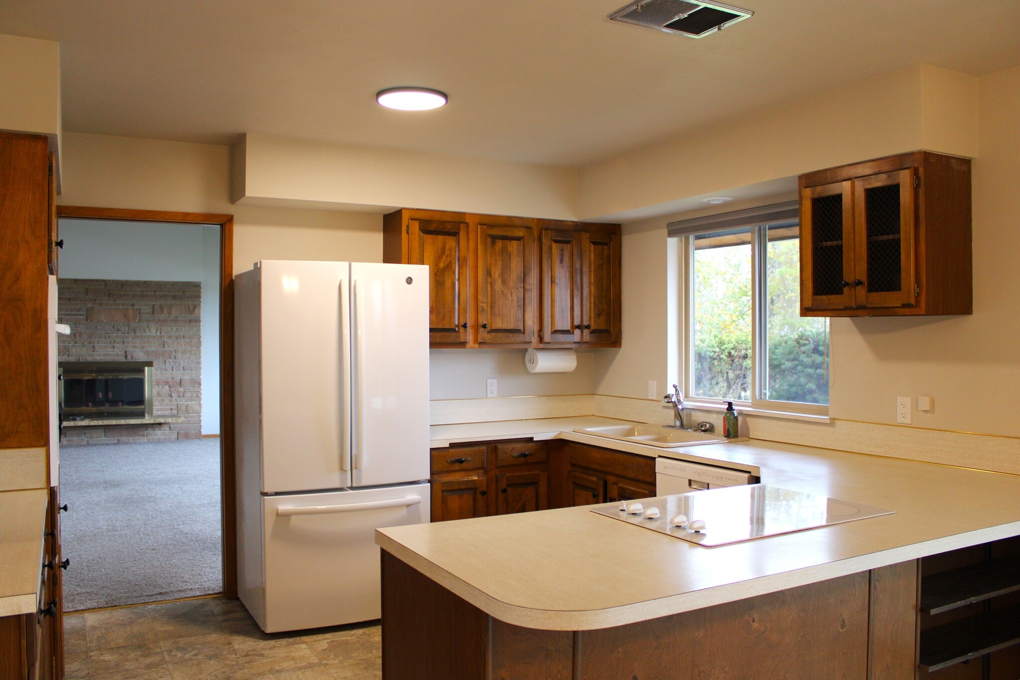 Building Photo - 2733 Debord Dr