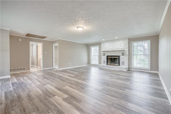 Building Photo - 2174 GA-323