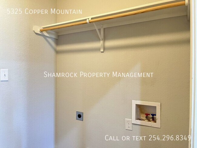 Building Photo - China Spring ISD 4 Bedroom