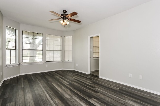 Building Photo - 4 BR/3BA | Newly Renovated Single Family Home |2-Car Covered Parking | Nice backyard!