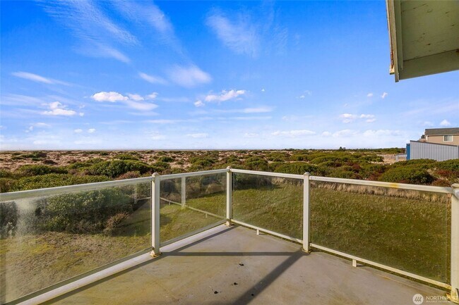 Building Photo - 1029 S Sand Dune Ave SW