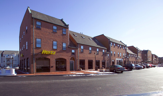 Building Photo - 223 Stevens St