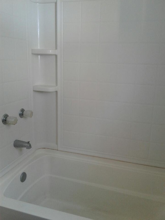 Building Photo - 1513 Ocean Dr
