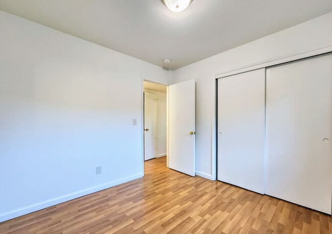 Building Photo - 3 Bedroom Rincon Valley Duplex