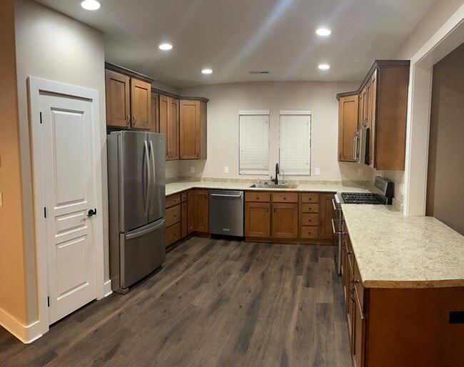 Building Photo - 4943 Black Twig Dr