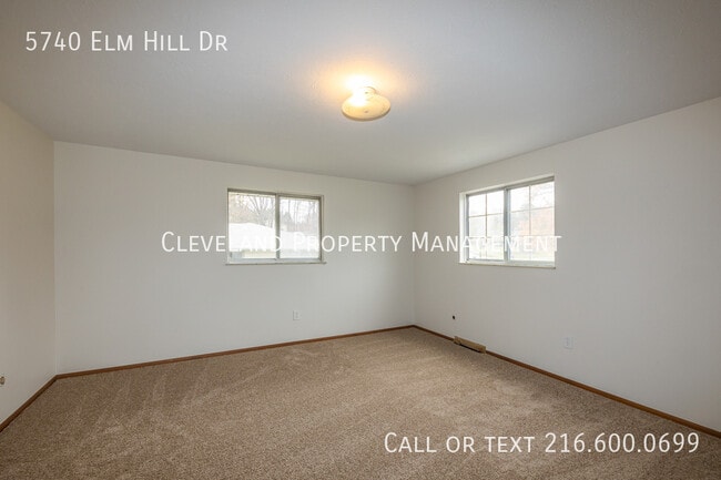 Building Photo - 5740 Elm Hill Dr