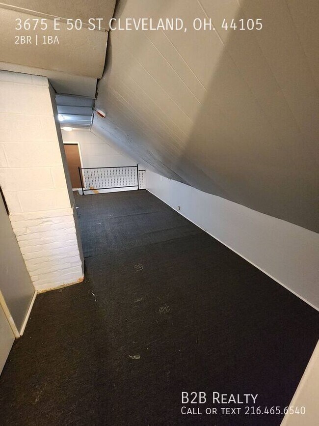 Building Photo - 3675 E 50th St