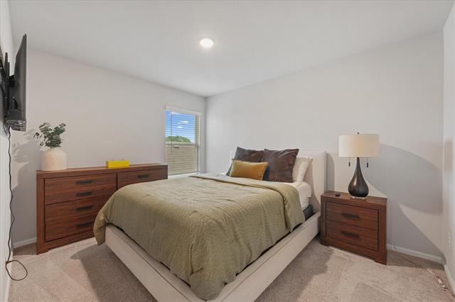 Building Photo - 1128 Catalan Trl