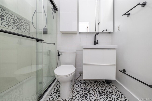 Building Photo - 2280 Brookside Ave