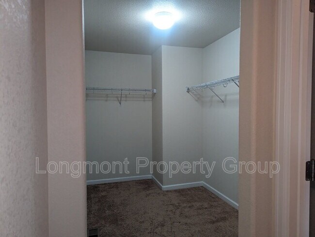 Building Photo - 1518 Sepia Ave