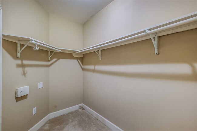 Building Photo - 2203 Dorrington St