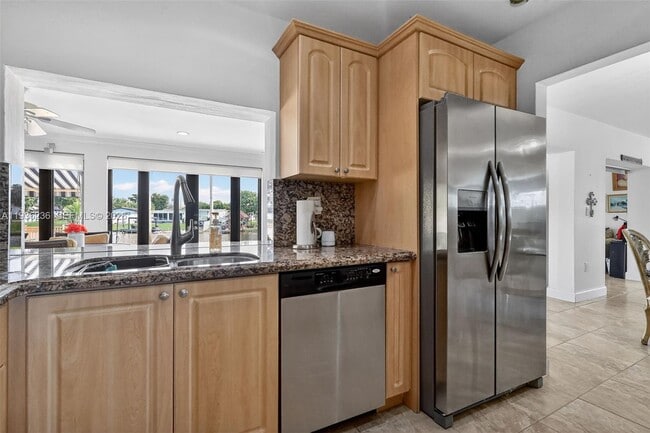 Building Photo - 17841 NW 84th Ct