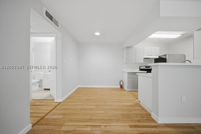 Building Photo - 15560 SW 104th St