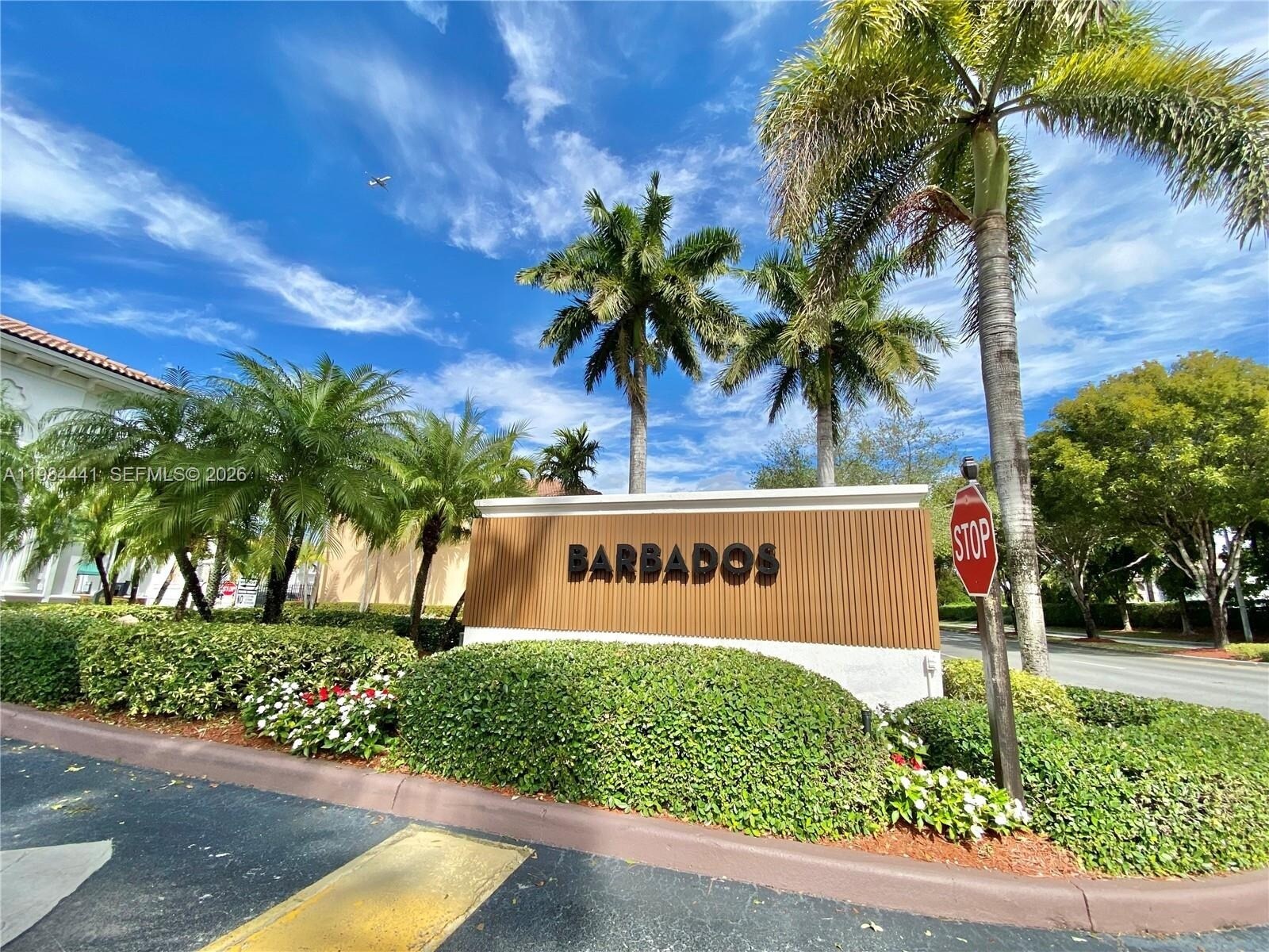 Building Photo - 11522 NW 69th Ter