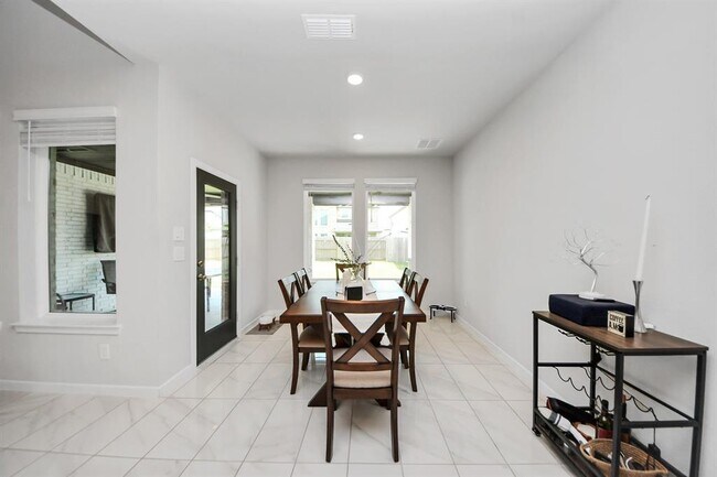 Building Photo - 21638 Laggan Clf Ln