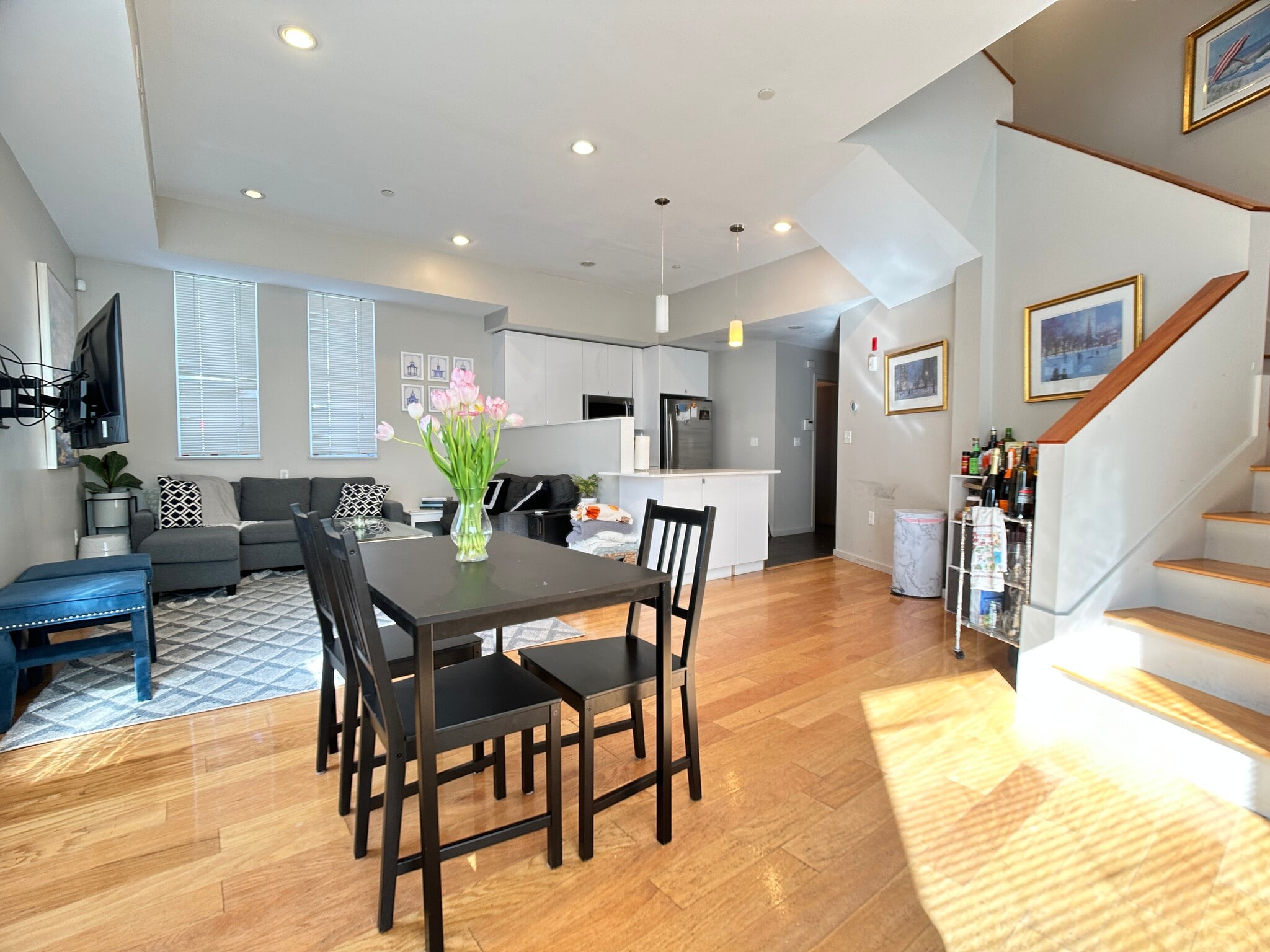 Building Photo - 99 Glenville Ave