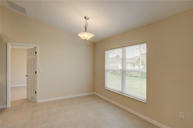 Building Photo - 741 Capon Terrace