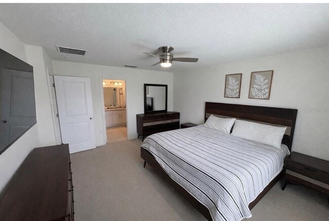 Building Photo - 433 Summer Grv Ln