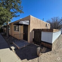 Building Photo - 354 Pueblo Solano Rd NW