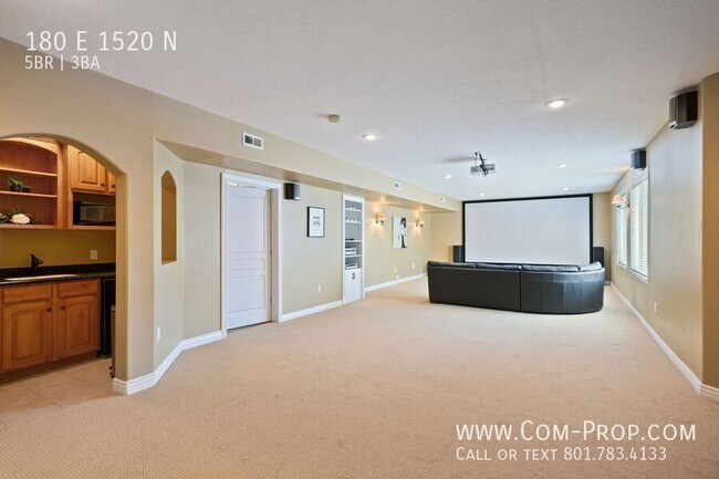 Building Photo - 180 E 1520 N