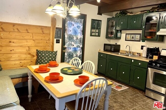 Building Photo - 42534 La Placida Ave