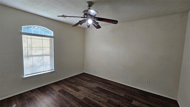 Building Photo - 1806 Vernal Glen Cir