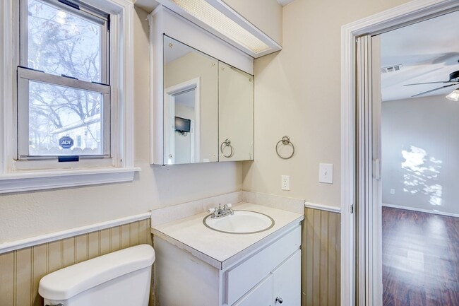 Building Photo - Stylish Home with Covered Deck & Easy I-44...