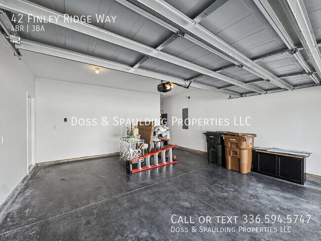 Building Photo - 42 Finley Ridge Way