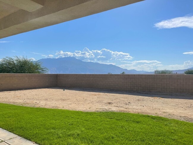 Building Photo - 11691 Foxdale Dr