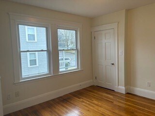 Building Photo - 26 Lebanon St