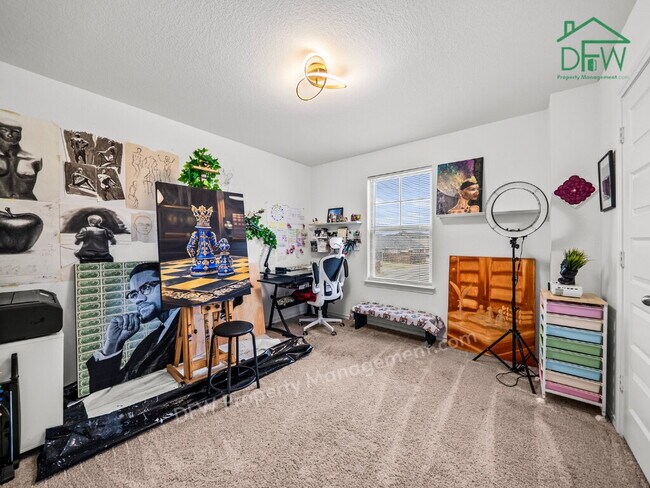 Building Photo - Spacious 4-Bedroom Home with 2-Car Garage & Resort-Style Community Amenities
