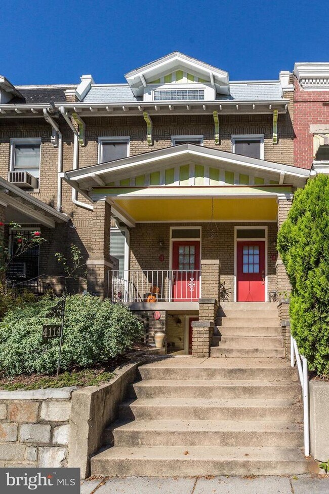 Building Photo - 4114 New Hampshire Ave NW