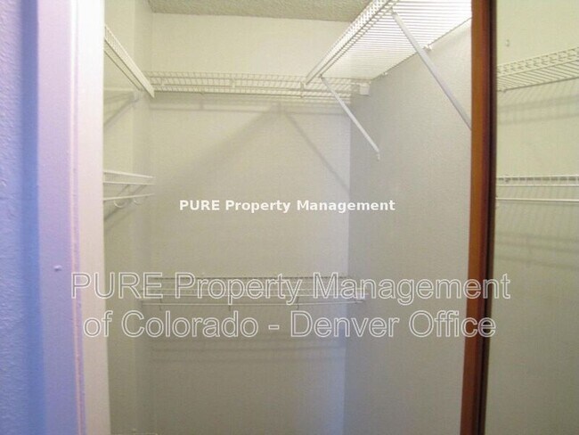 Building Photo - 1020 15th St