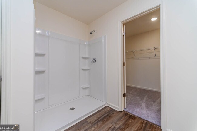 Building Photo - 307 Gazebo Dr