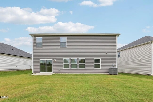 Building Photo - 693 White Birch Ln