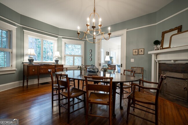 Building Photo - 290 Milledge Cir