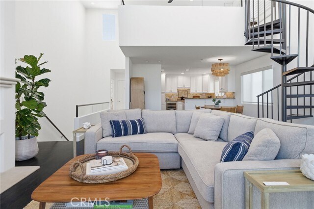 Building Photo - 720 Manhattan Beach Blvd