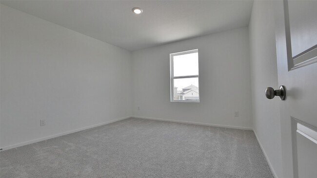 Building Photo - 26814 Feather Reed Dr
