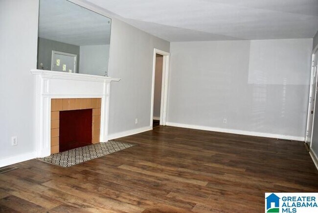 Building Photo - 3257 Allison-Bonnett Memorial Dr