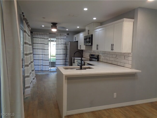 Building Photo - 6429 Royal Woods Dr