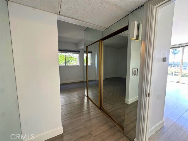 Building Photo - 1131 Alta Loma Rd