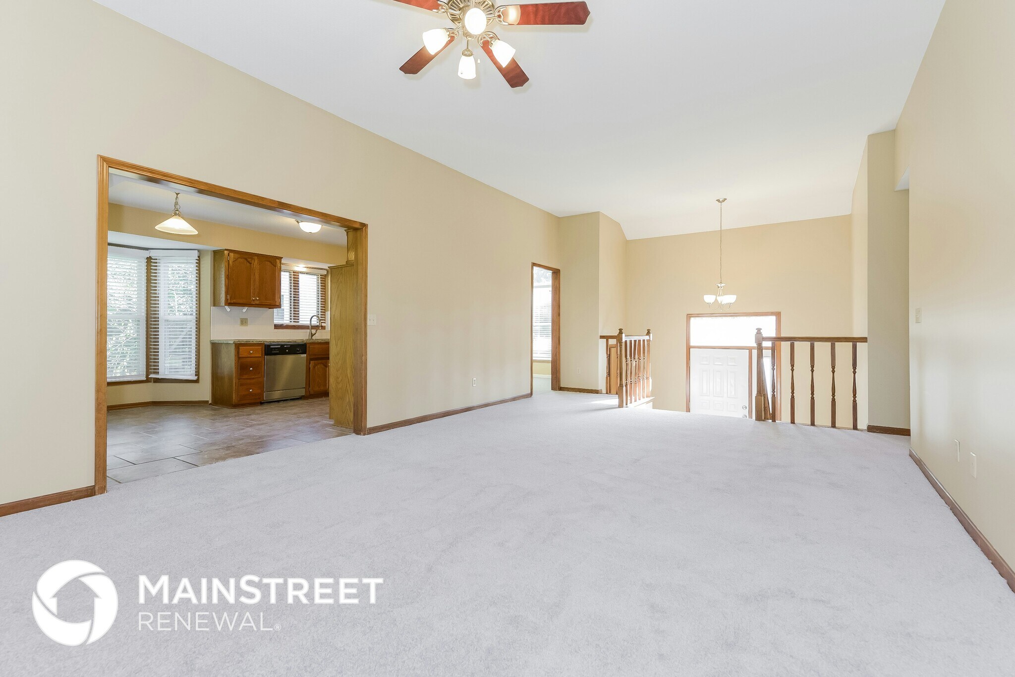 Building Photo - 4050 SW La Harve Dr