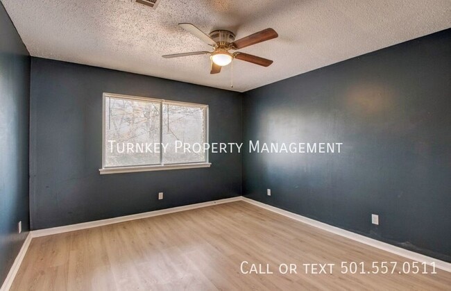 Building Photo - 5708 Sonora Dr