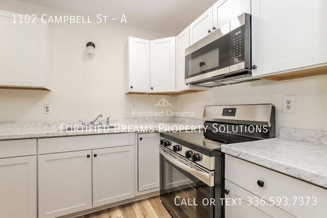 Building Photo - 1102 Campbell St