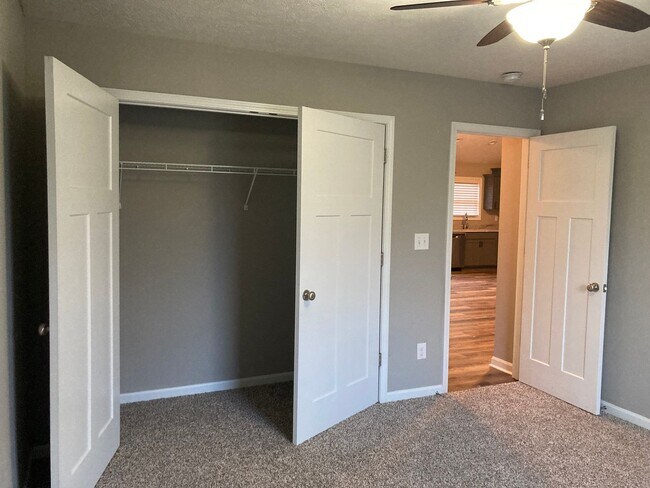 Building Photo - New & Improved Price!