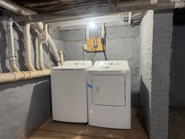 Building Photo - 2327 N 18th St