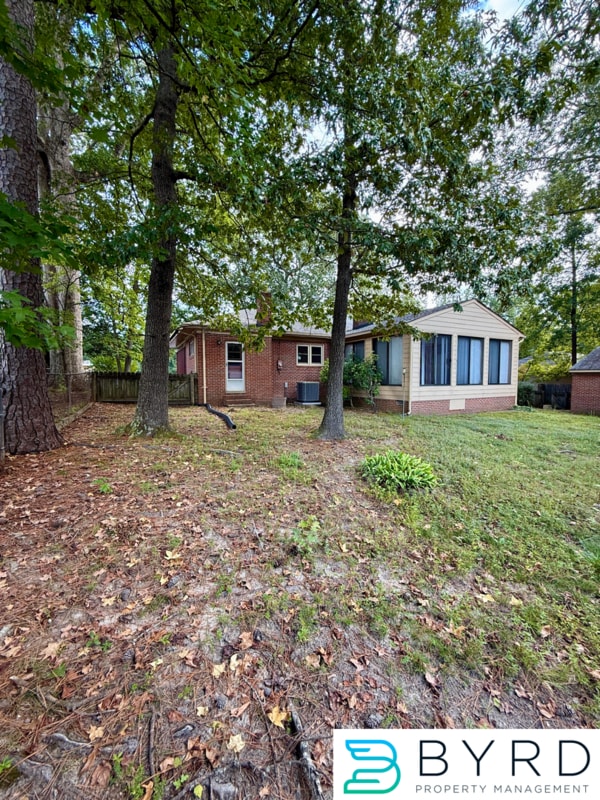 Building Photo - 2144 Skipwith Rd