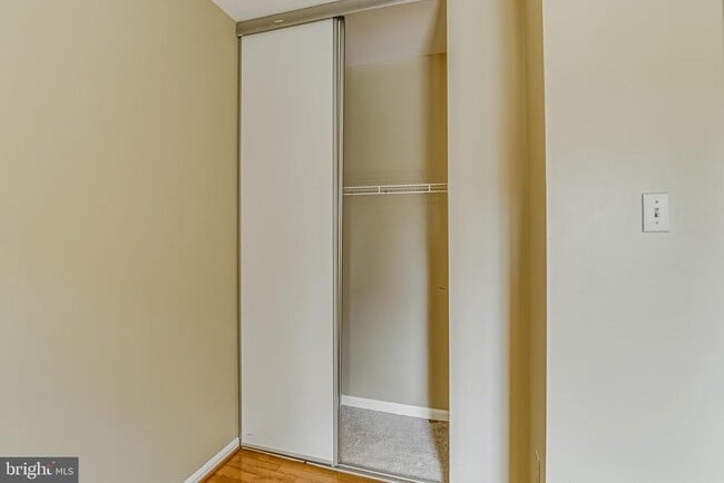 Building Photo - 1417 Kingstream Dr